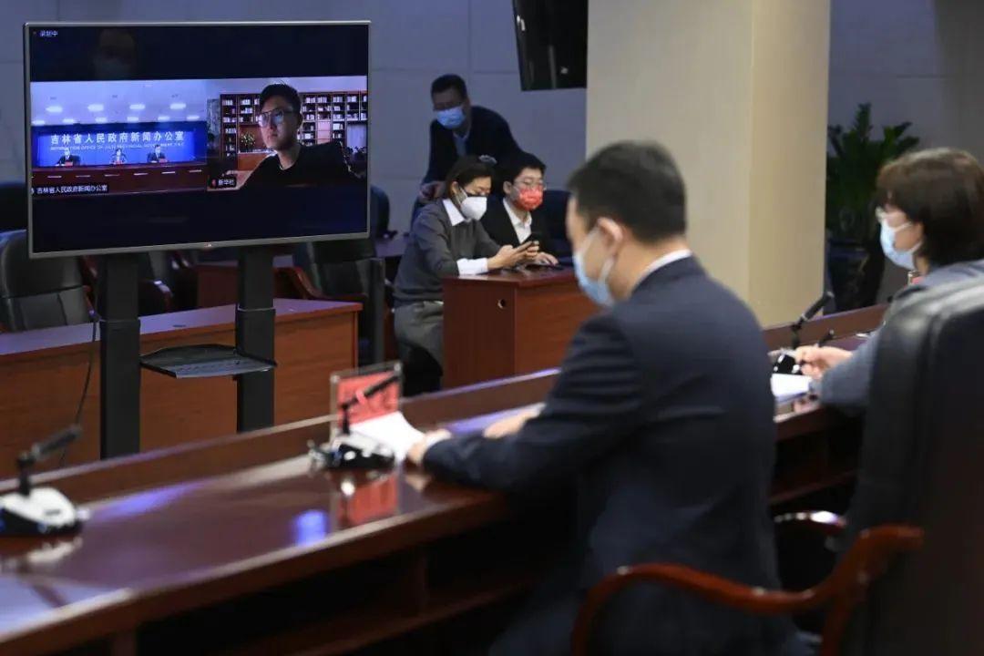 2025年新澳门正天天免费资料。请全面释义、解释与落实、深度解答解释落实