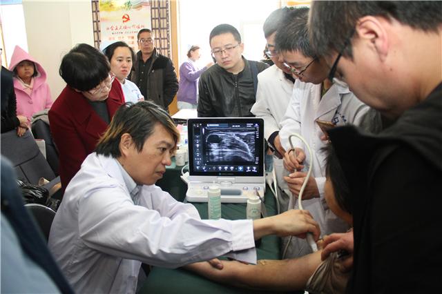澳门天天彩免费资料大全新版香港,警惕虚假宣传,实证解答解释落实