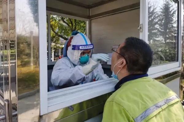 2025年新澳门和香港天天免费精选解析、解释与落实、详细解答解释落实